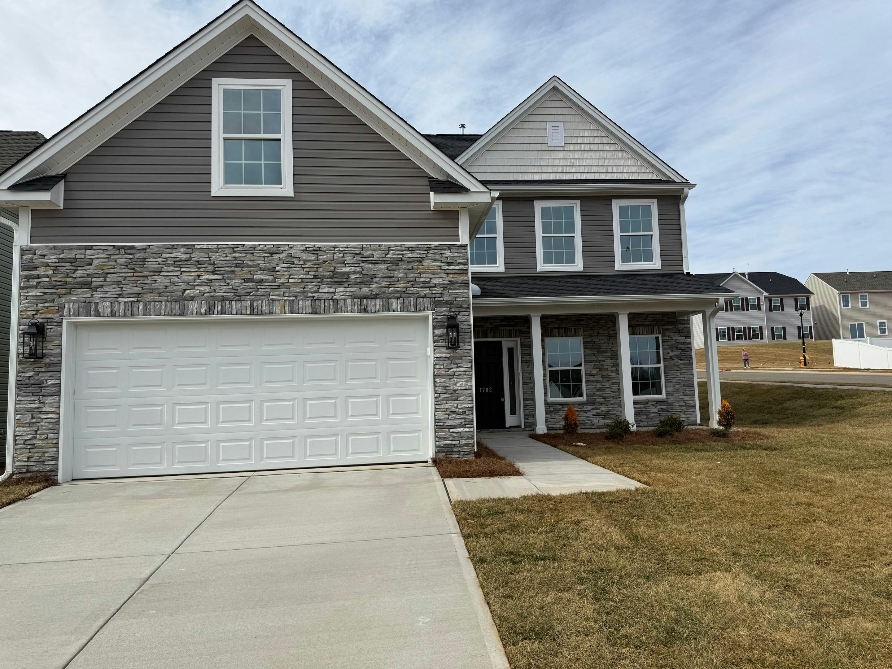 1762 Black Horse Road