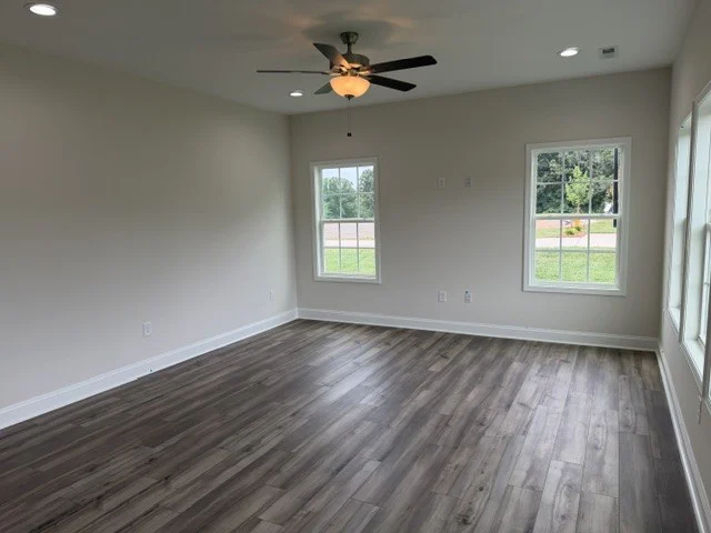 Gallery Photo 6