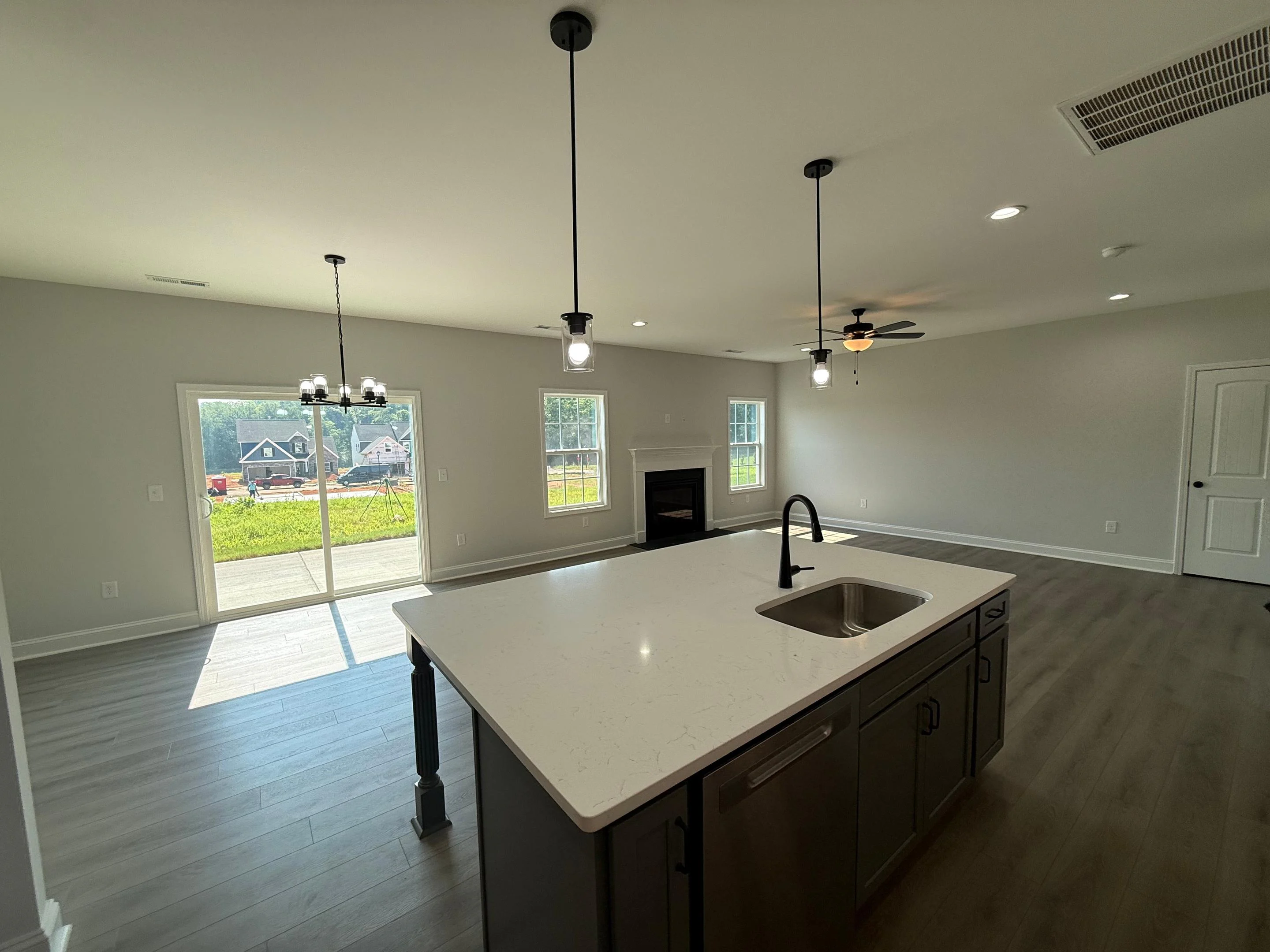 Gallery Photo 8