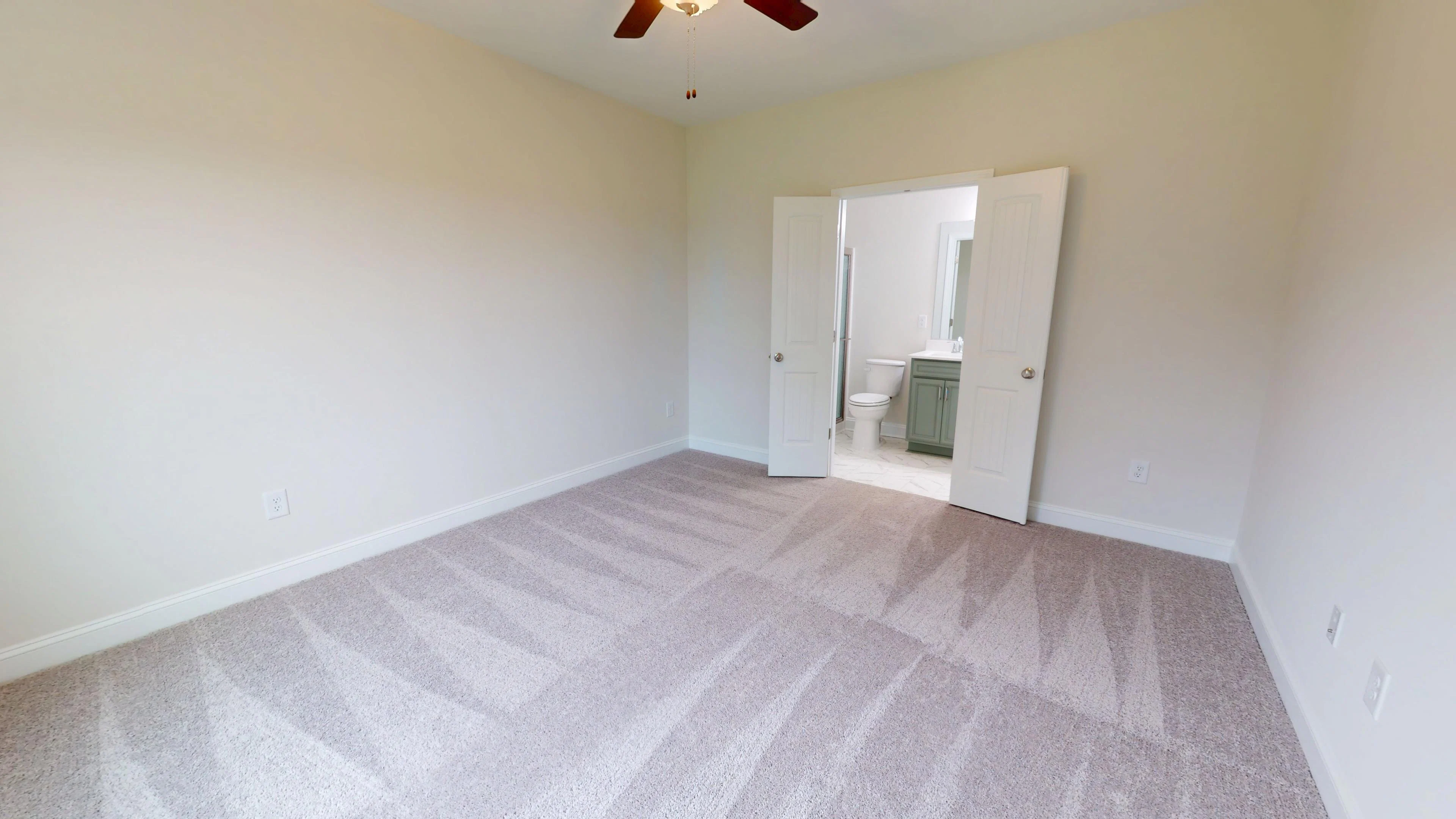 Gallery Photo 6
