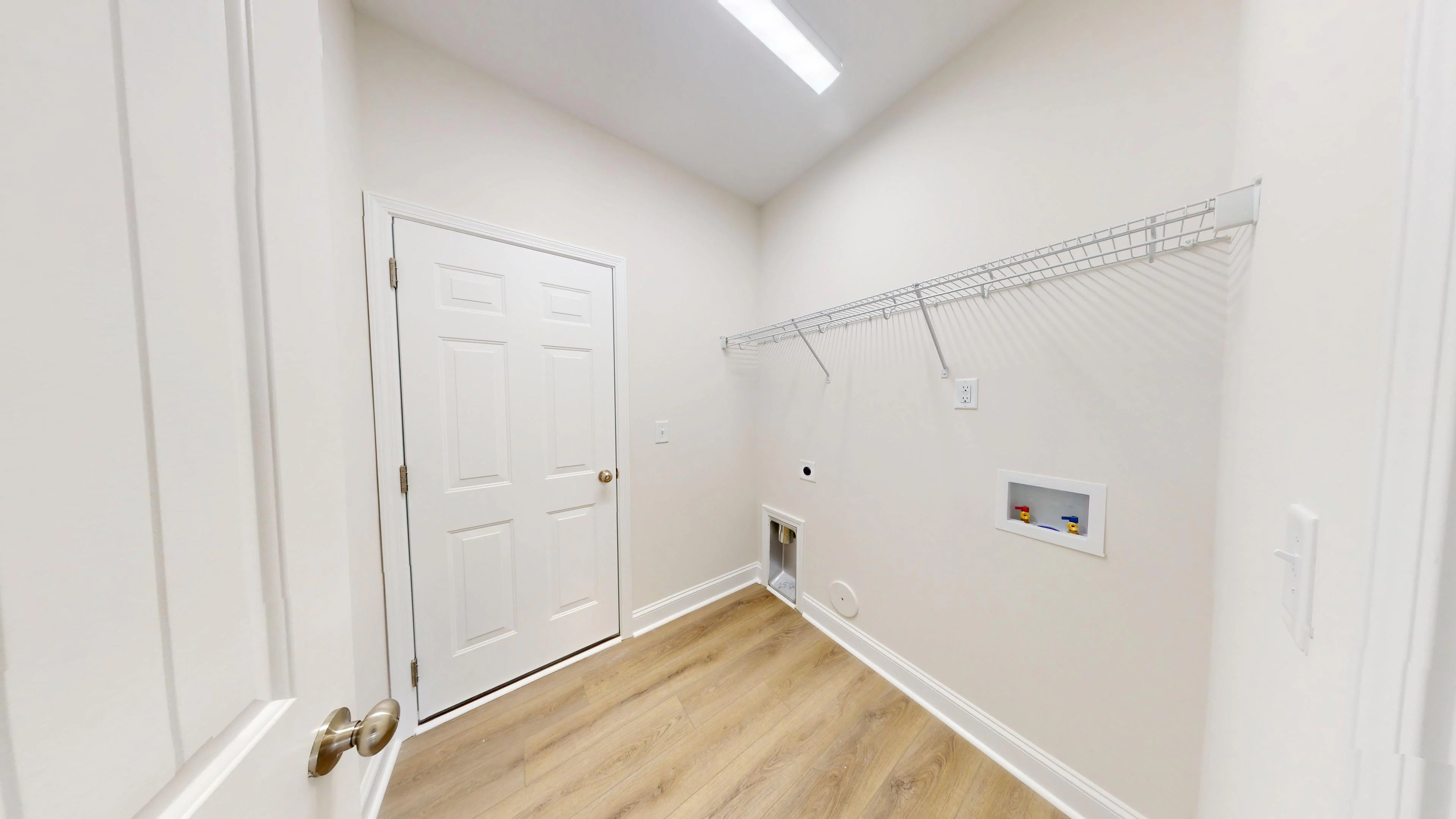Gallery Photo 11