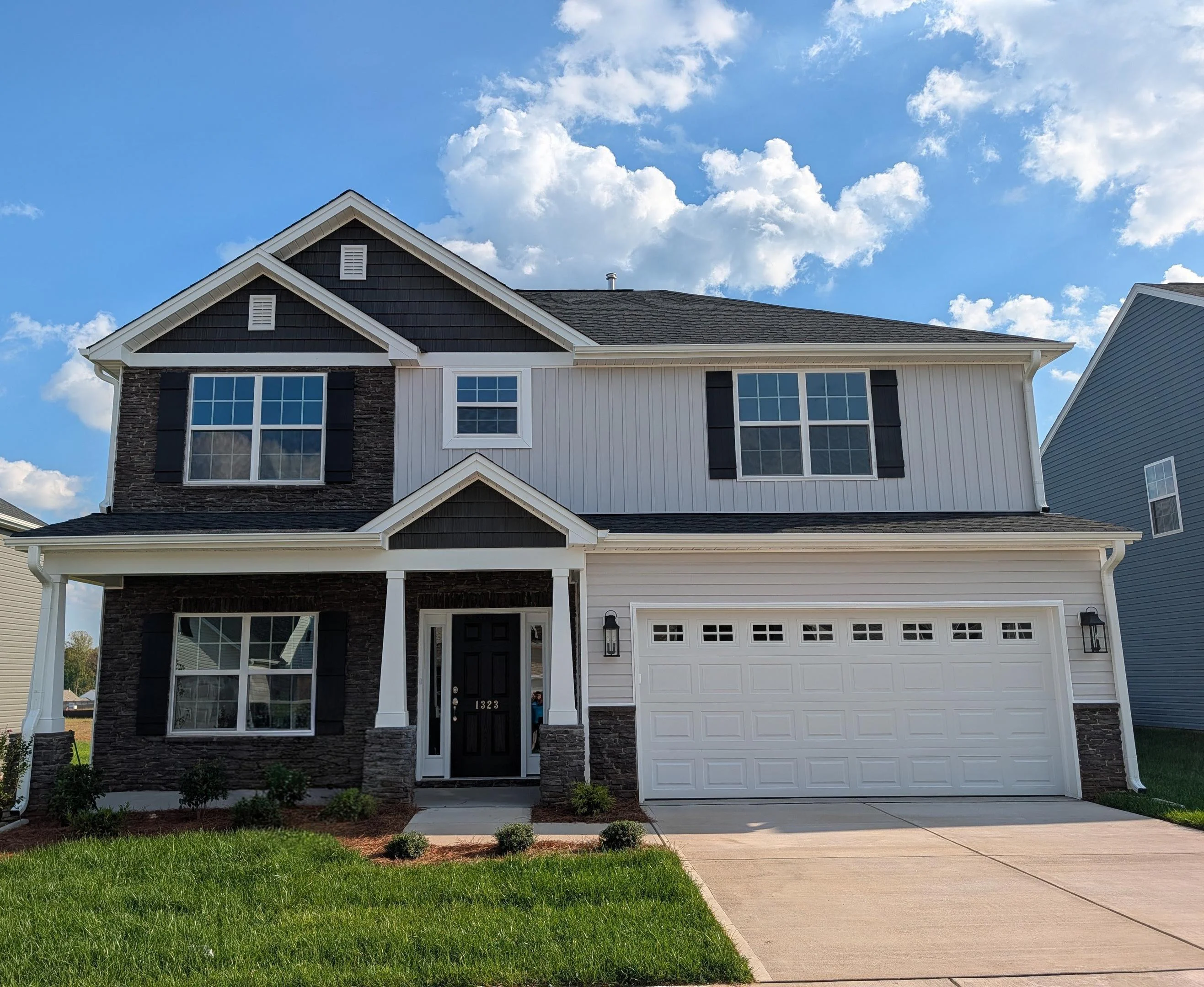 1323 Dandridge Drive